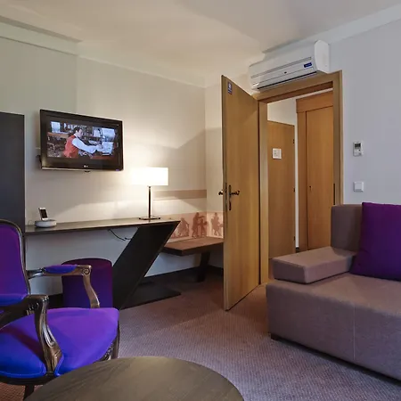 Der Salzburger Hof Hotell 4*